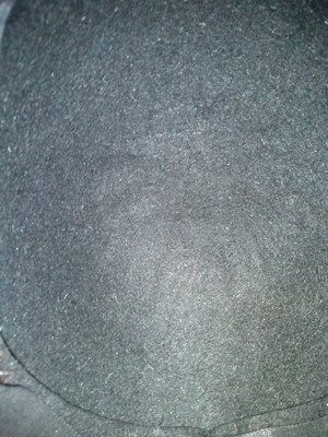 Lot 136 - A black felt and brown mink fur ladies' hat