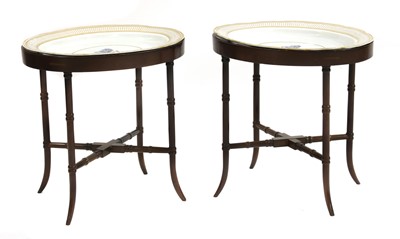 Lot 481 - A pair of Chamberlains Worcester oval meat plates