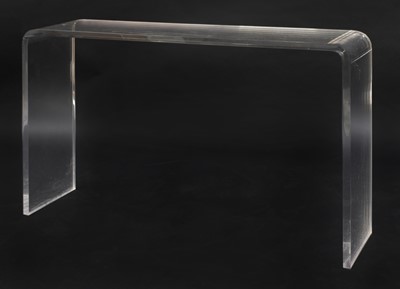 Lot 577 - A contemporary Lucite console table