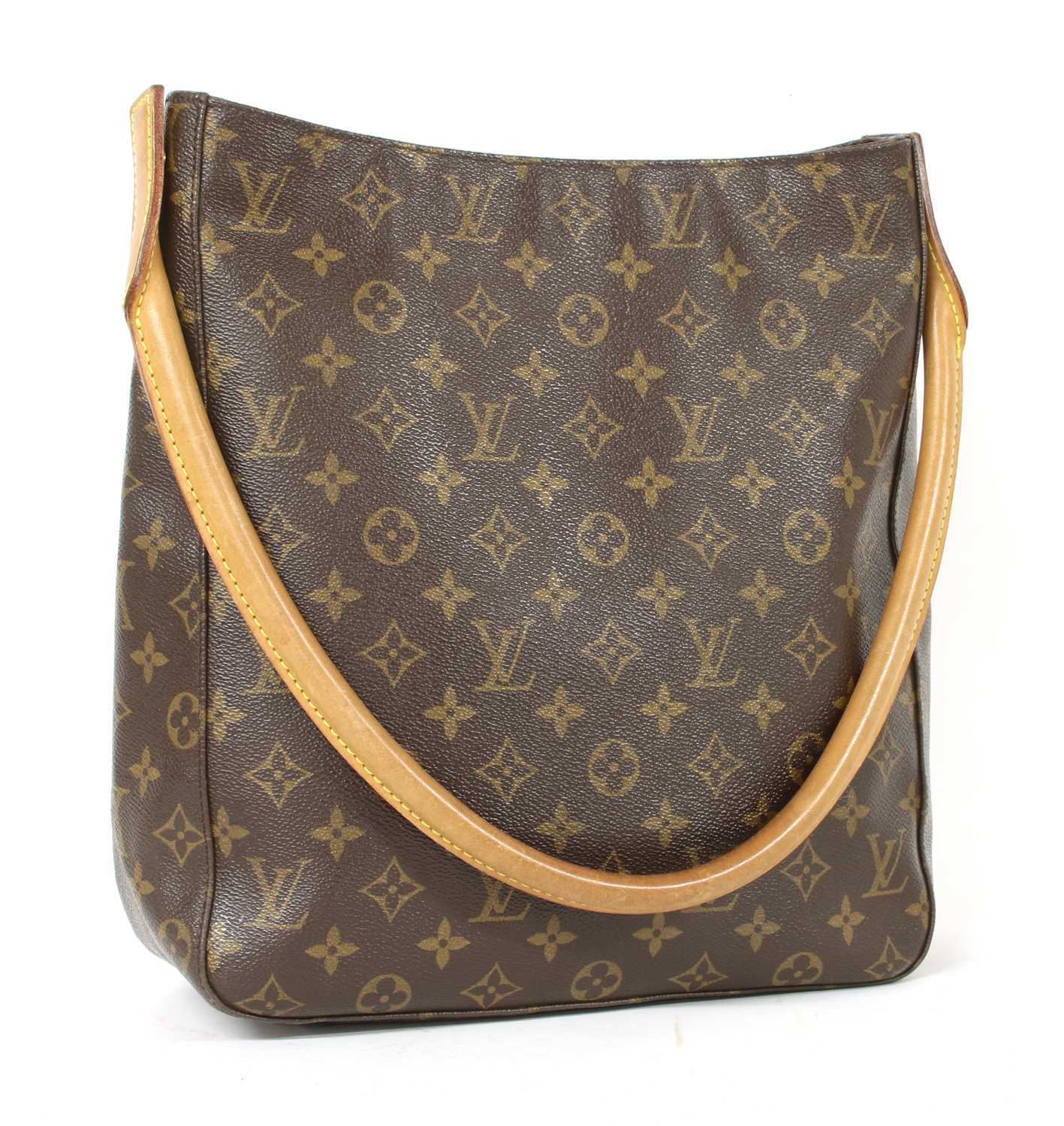 Lot 16 - A Louis Vuitton monogrammed canvas 'Looping' shoulder bag