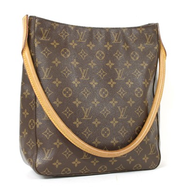 Lot 16 - A Louis Vuitton monogrammed canvas 'Looping' shoulder bag