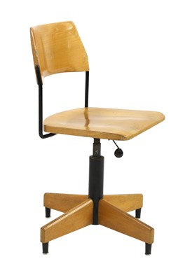 Lot 617 - A Swedish 'Gyroflex' swivel office chair