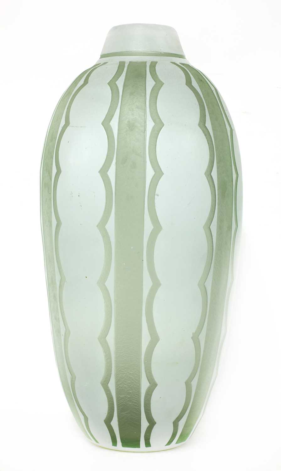 Lot 154 - A Daum cased glass vase