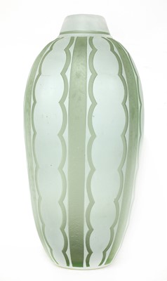 Lot 154 - A Daum cased glass vase