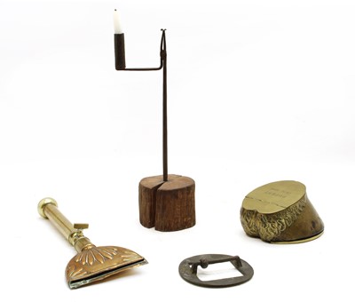 Lot 356 - Sundry metal items