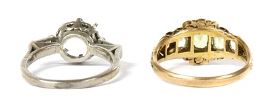 Lot 6 - A Victorian 15ct gold chrysoberyl and ruby ring