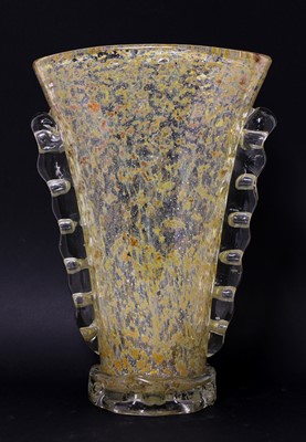 Lot 394 - A Murano glass vase