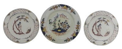 Lot 94 - A pair of Bristol delft plates.