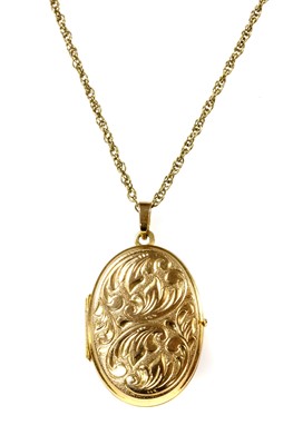 Lot 63 - A 9ct gold oval locket