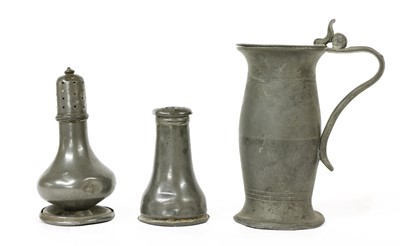 Lot 76 - A small pewter lidded tankard