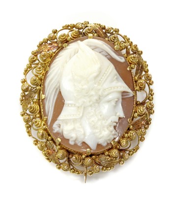 Lot 23 - A Regency gold oval shell cameo