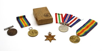 Lot 135 - A collection of First and Second World War medals