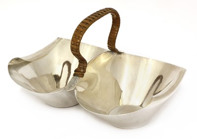 Lot 20 - A silver double basket or bonbon dish