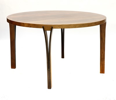 Lot 627 - A Danish rosewood circular dining table