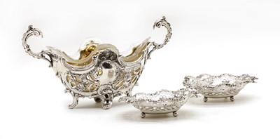 Lot 26 - A Victorian silver and glass Rococo style dish