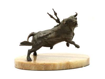 Lot 123 - A bronze model of a Spanish fighting a bull
