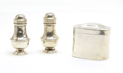 Lot 22 - A silver tea caddy