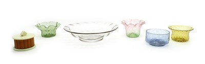 Lot 260 - 9 items of glassware