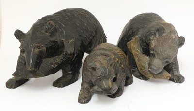 Lot 327 - A group of three Black forest bears