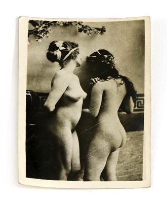 Lot 461 - NUDES