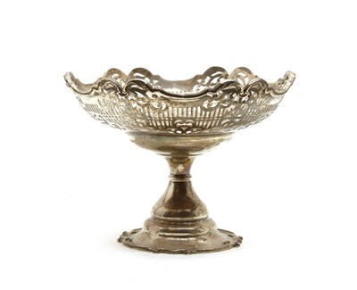 Lot 16 - A modern silver fruit pedestal