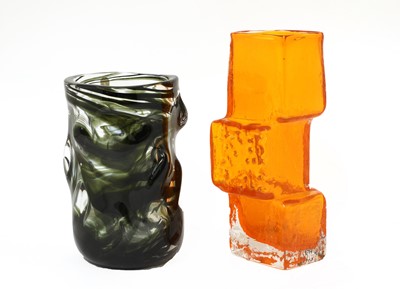 Lot 331 - A Whitefriars' 'Drunken Bricklayer' vase