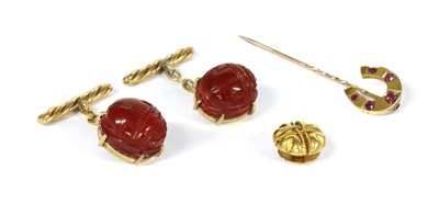 Lot 8 - A small quantity of gentlemen's jewellery