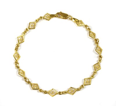 Lot 63 - A 22ct gold lozenge link bracelet