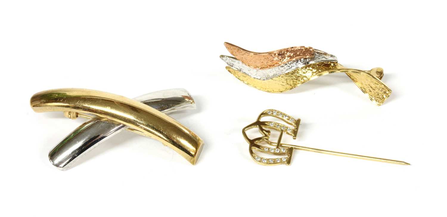 Lot 77 - A 9ct rose, white and yellow gold spray brooch