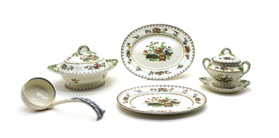Lot 21 - A Copeland Spode dinner service