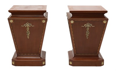 Lot 38 - A pair of mahogany pedestals