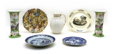 Lot 136 - A collection of pottery including: a blue and white pearlware plate