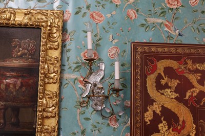 Lot 226 - A pair of French glass and gilt metal 'parrot' wall sconces