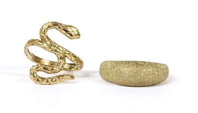 Lot 183 - A 9ct gold serpent or snake ring