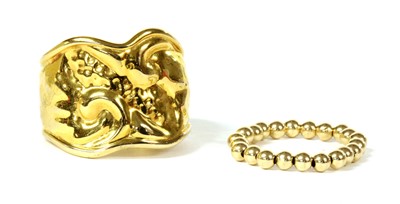 Lot 184 - A 9ct gold tapered torque ring