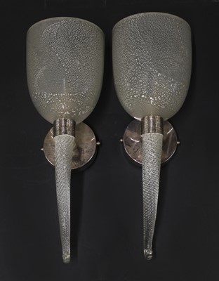 Lot 187 - A pair of Murano glass wall lights