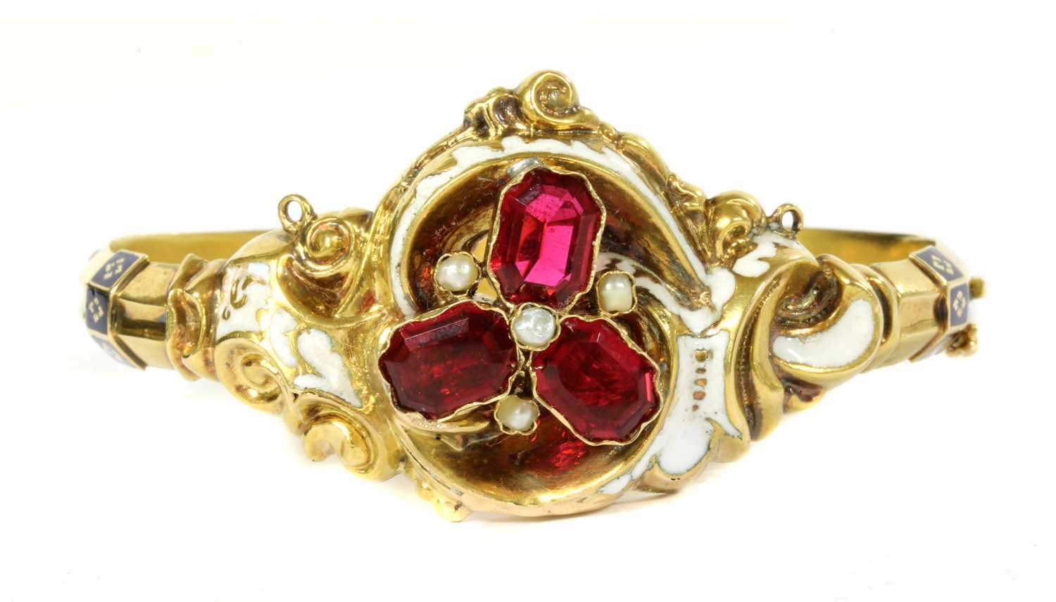 Lot 3 - A Swedish gold paste, split pearl and enamel hollow hinged bangle, c.1850