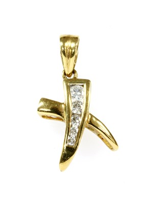 Lot 165 - An 18ct gold diamond set 'kiss' pendant or charm