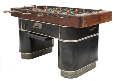Lot 164 - An Art Deco French tabletop football game