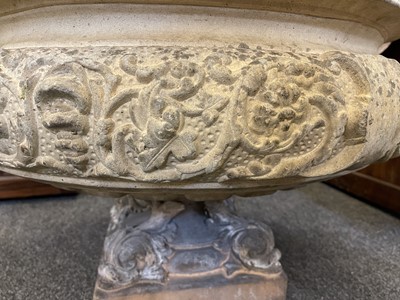 Lot 380 - A Royal Doulton urn and stand