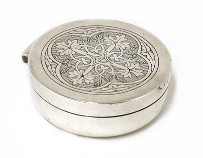 Lot 25 - A silver pyx
