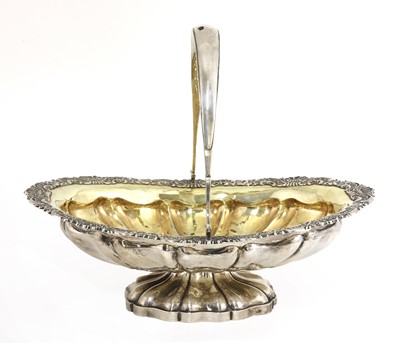 Lot 843 - A large Russian silver basket