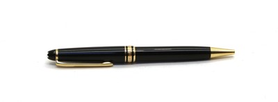 Lot 157 - A Mont Blanc Meisterstuck ballpoint pen