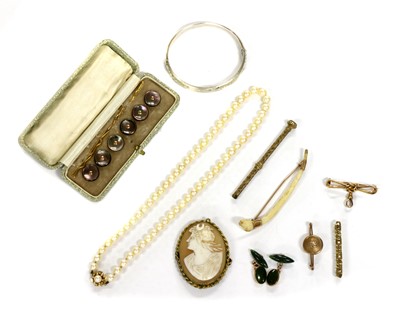 Lot 229 - A quantity of jewellery