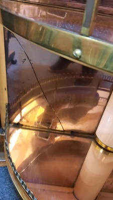 Lot 192 - An Art Deco maple cocktail cabinet