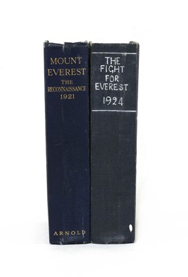 Lot 124 - MOUNTAINEERING