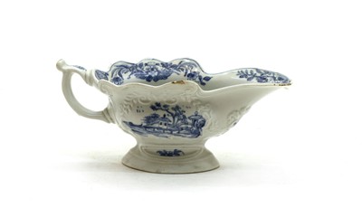 Lot 89 - An 18thc century Bow blue and white sauceboat