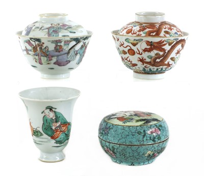 Lot 232 - A collection of Chinese porcelain