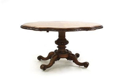 Lot 305 - A Victorian walnut breakfast table