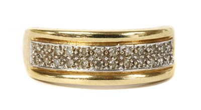 Lot 51 - A 9ct gold two row diamond ring